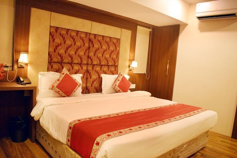 Hotel Hari Vilaas Varanasi Dış mekan fotoğraf