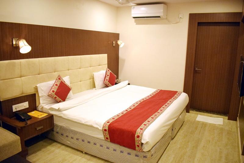 Hotel Hari Vilaas Varanasi Dış mekan fotoğraf
